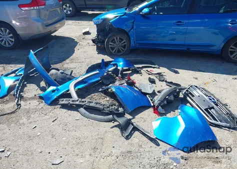 2018 Hyundai Elantra Sel z USA, uszkodzony, nr VIN 5NPD84LFXJH335174